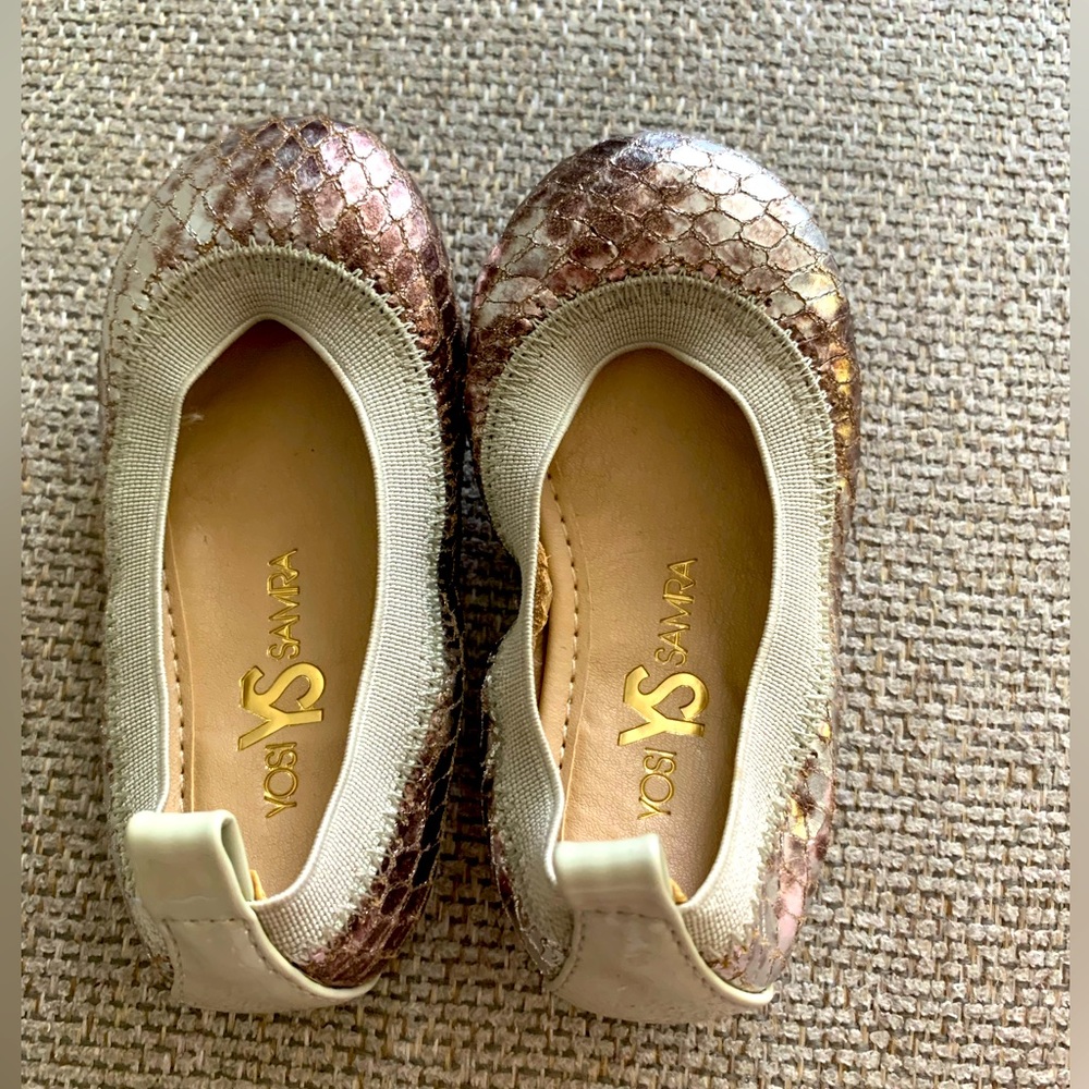 Leather shoes for girls, size 5